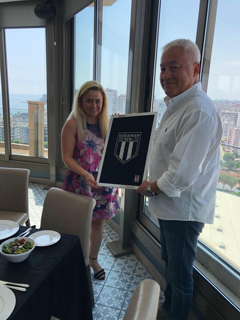 MERSİN BEŞİKTAŞLILAR DERNEĞİ YENİ ÜYELERİ DİVAN OTELDE DÜZENLENEN ÖĞLE YEMEĞİNDE BİR ARAYA GELDİ