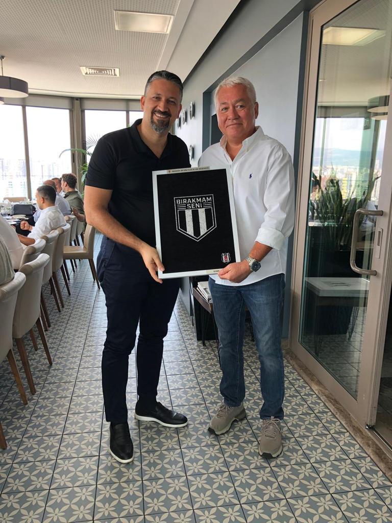 MERSİN BEŞİKTAŞLILAR DERNEĞİ YENİ ÜYELERİ DİVAN OTELDE DÜZENLENEN ÖĞLE YEMEĞİNDE BİR ARAYA GELDİ