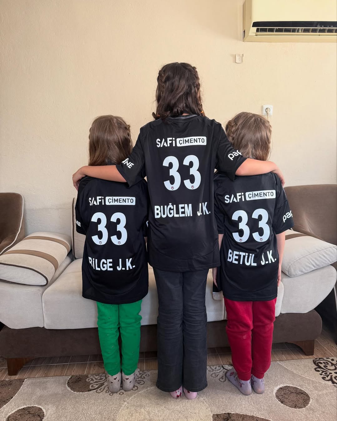  Süpriz doğum günü kutlaması yaptık