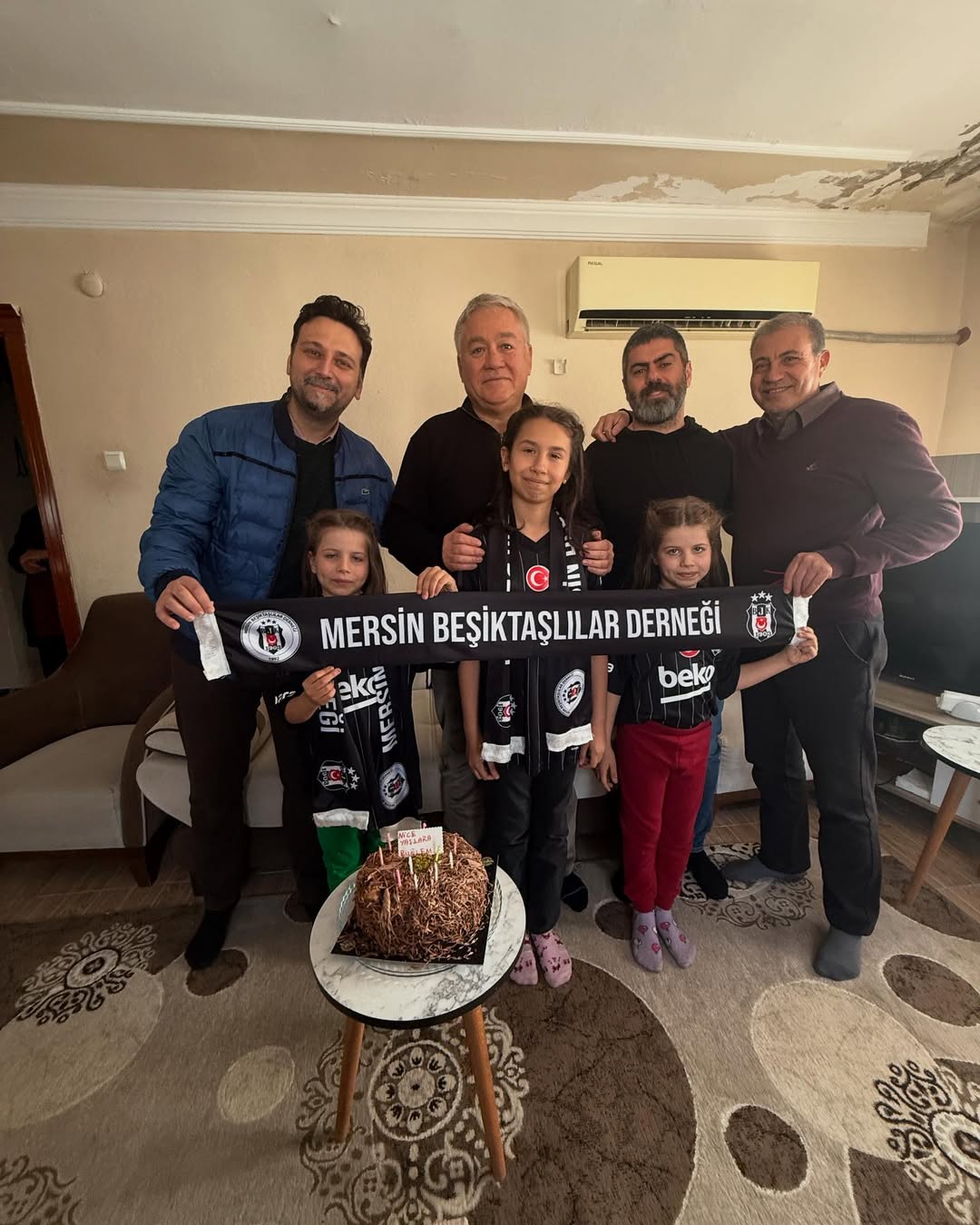  Süpriz doğum günü kutlaması yaptık