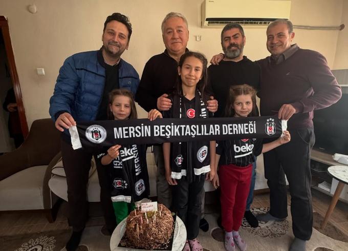  Süpriz doğum günü kutlaması yaptık